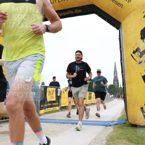 22.06.2025 - Viking Triathlon H.Heesch http://msf.ph/oto/8078084 22.06.2025 15:24:31 Laufen 210, 607 meine-sportfotos.de