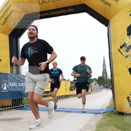 22.06.2025 - Viking Triathlon H.Heesch http://msf.ph/oto/8078089 22.06.2025 15:24:32 Laufen 210, 607 meine-sportfotos.de