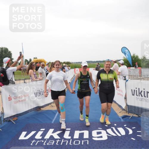 22.06.2025 - Viking Triathlon MichiJ http://msf.ph/oto/8078097 22.06.2025 15:55:09 Ziel 636 meine-sportfotos.de