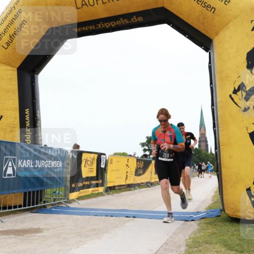 22.06.2025 - Viking Triathlon H.Heesch http://msf.ph/oto/8078118 22.06.2025 15:24:49 Laufen 60, 102, 200, 268 meine-sportfotos.de