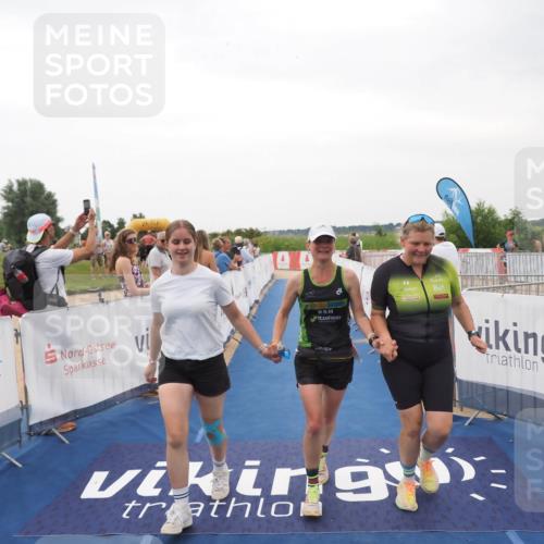 22.06.2025 - Viking Triathlon MichiJ http://msf.ph/oto/8078129 22.06.2025 15:55:10 Ziel 636 meine-sportfotos.de