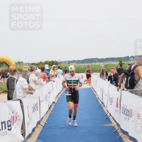 22.06.2025 - Viking Triathlon MichiJ http://msf.ph/oto/8078135 22.06.2025 14:37:06 Ziel 289 meine-sportfotos.de
