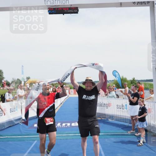 22.06.2025 - Viking Triathlon MichiJ http://msf.ph/oto/8078148 22.06.2025 14:09:48 Ziel 641 meine-sportfotos.de
