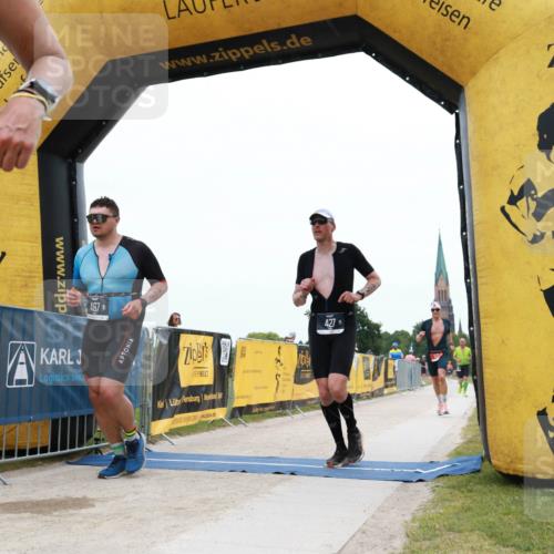 22.06.2025 - Viking Triathlon H.Heesch http://msf.ph/oto/8078169 22.06.2025 15:25:27 Laufen 97, 427, 467, 605, 625 meine-sportfotos.de