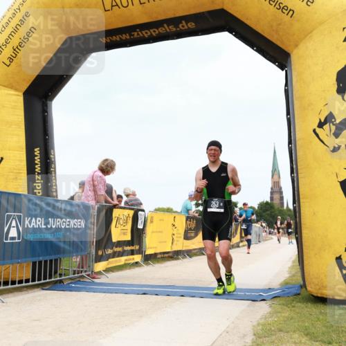 22.06.2025 - Viking Triathlon H.Heesch http://msf.ph/oto/8078176 22.06.2025 14:37:10 Laufen 235, 253, 266, 623, 657 meine-sportfotos.de
