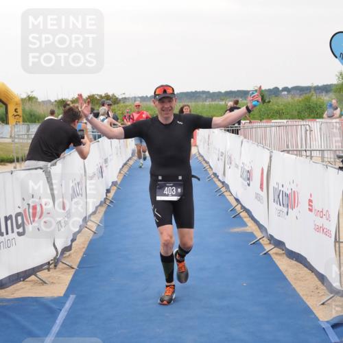 22.06.2025 - Viking Triathlon MichiJ http://msf.ph/oto/8078209 22.06.2025 16:03:03 Ziel 403, 650 meine-sportfotos.de
