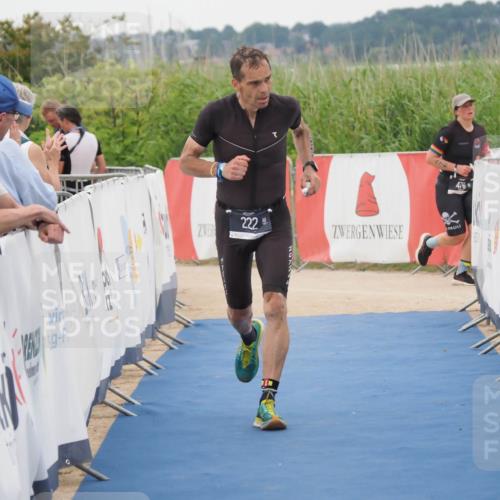 22.06.2025 - Viking Triathlon MichiJ http://msf.ph/oto/8078239 22.06.2025 15:55:44 Ziel 222 meine-sportfotos.de