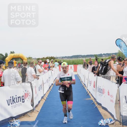 22.06.2025 - Viking Triathlon MichiJ http://msf.ph/oto/8078242 22.06.2025 14:37:07 Ziel 289 meine-sportfotos.de