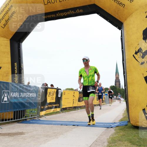 22.06.2025 - Viking Triathlon H.Heesch http://msf.ph/oto/8078255 22.06.2025 15:27:01 Laufen 370, 375, 507 meine-sportfotos.de