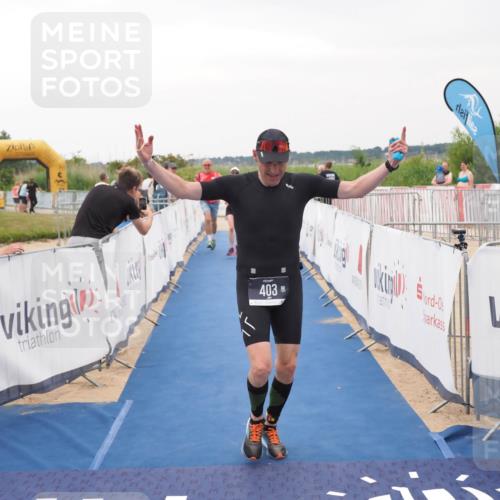 22.06.2025 - Viking Triathlon MichiJ http://msf.ph/oto/8078259 22.06.2025 16:03:04 Ziel 403, 650 meine-sportfotos.de