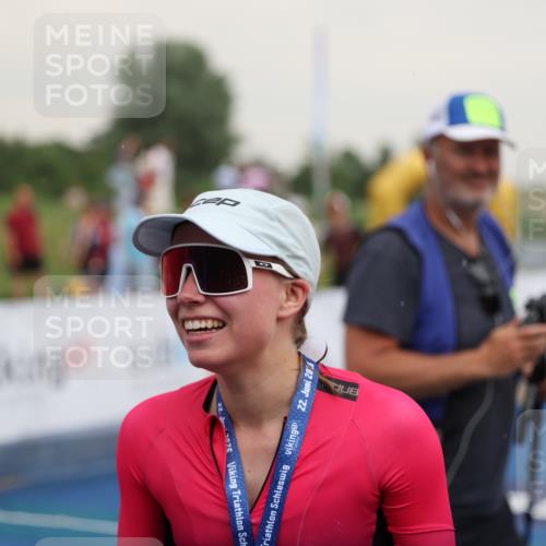22.06.2025 - Viking Triathlon Yannick Fuchs http://msf.ph/oto/8078280 22.06.2025 16:35:39 Ziel  meine-sportfotos.de