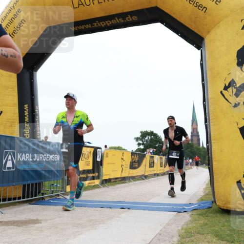 22.06.2025 - Viking Triathlon H.Heesch http://msf.ph/oto/8078291 22.06.2025 15:27:29 Laufen 130, 418, 419 meine-sportfotos.de