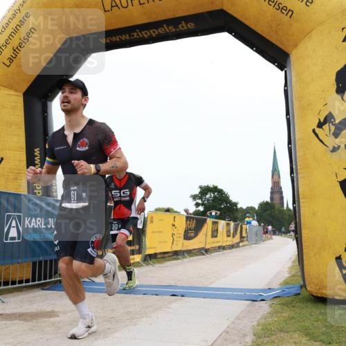 22.06.2025 - Viking Triathlon H.Heesch http://msf.ph/oto/8078319 22.06.2025 15:27:51 Laufen 61, 313, 489 meine-sportfotos.de