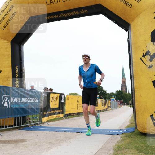22.06.2025 - Viking Triathlon H.Heesch http://msf.ph/oto/8078329 22.06.2025 15:28:17 Laufen 350 meine-sportfotos.de