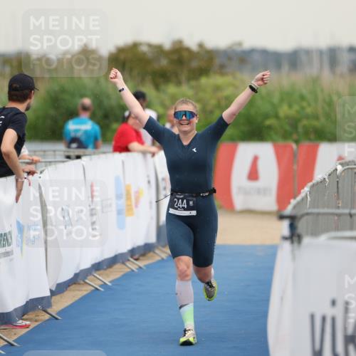 22.06.2025 - Viking Triathlon Yannick Fuchs http://msf.ph/oto/8078338 22.06.2025 16:36:21 Ziel 244 meine-sportfotos.de