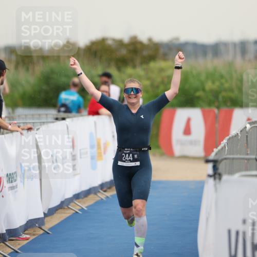 22.06.2025 - Viking Triathlon Yannick Fuchs http://msf.ph/oto/8078344 22.06.2025 16:36:21 Ziel 244 meine-sportfotos.de