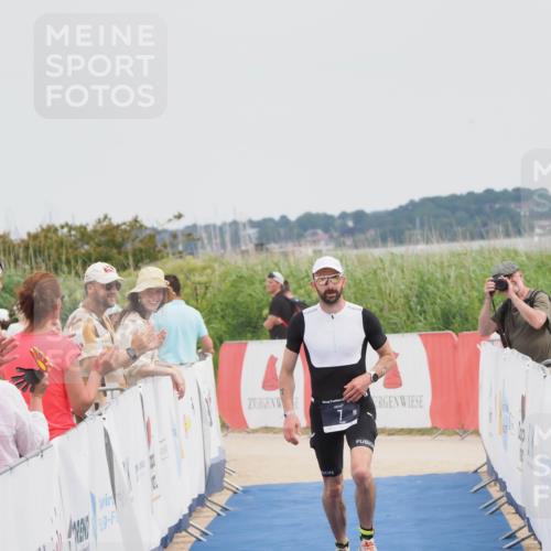 22.06.2025 - Viking Triathlon MichiJ http://msf.ph/oto/8078352 22.06.2025 14:37:43 Ziel 7 meine-sportfotos.de