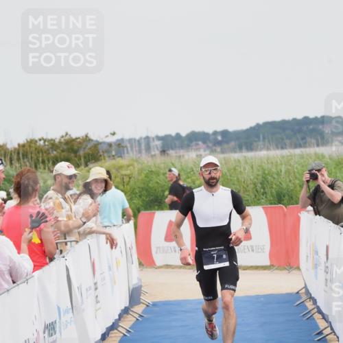 22.06.2025 - Viking Triathlon MichiJ http://msf.ph/oto/8078357 22.06.2025 14:37:43 Ziel 7 meine-sportfotos.de