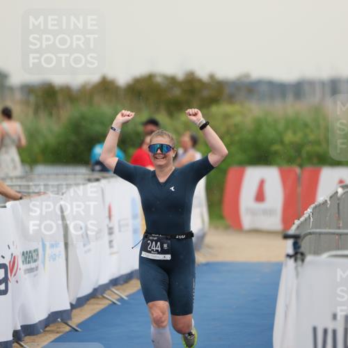22.06.2025 - Viking Triathlon Yannick Fuchs http://msf.ph/oto/8078360 22.06.2025 16:36:21 Ziel 244 meine-sportfotos.de