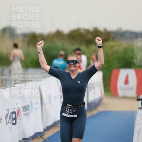 22.06.2025 - Viking Triathlon Yannick Fuchs http://msf.ph/oto/8078364 22.06.2025 16:36:22 Ziel 244 meine-sportfotos.de