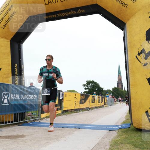 22.06.2025 - Viking Triathlon H.Heesch http://msf.ph/oto/8078382 22.06.2025 15:29:09 Laufen 376 meine-sportfotos.de