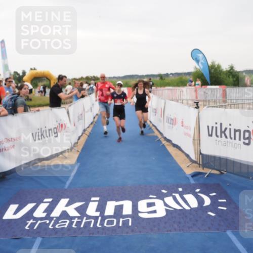 22.06.2025 - Viking Triathlon MichiJ http://msf.ph/oto/8078388 22.06.2025 16:03:06 Ziel 403, 650 meine-sportfotos.de