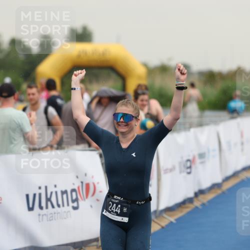 22.06.2025 - Viking Triathlon Yannick Fuchs http://msf.ph/oto/8078391 22.06.2025 16:36:23 Ziel 244 meine-sportfotos.de