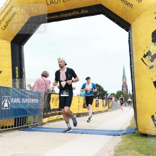 22.06.2025 - Viking Triathlon H.Heesch http://msf.ph/oto/8078399 22.06.2025 14:40:24 Laufen 106, 298, 358 meine-sportfotos.de