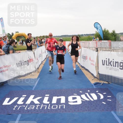 22.06.2025 - Viking Triathlon MichiJ http://msf.ph/oto/8078439 22.06.2025 16:03:06 Ziel 403, 650 meine-sportfotos.de