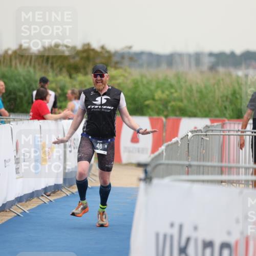 22.06.2025 - Viking Triathlon Yannick Fuchs http://msf.ph/oto/8078443 22.06.2025 16:36:44 Ziel 48 meine-sportfotos.de