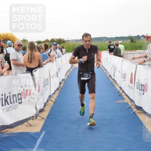 22.06.2025 - Viking Triathlon MichiJ http://msf.ph/oto/8078472 22.06.2025 15:55:47 Ziel 222 meine-sportfotos.de
