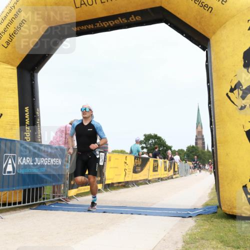 22.06.2025 - Viking Triathlon H.Heesch http://msf.ph/oto/8078473 22.06.2025 14:40:59 Laufen 76, 439, 458 meine-sportfotos.de