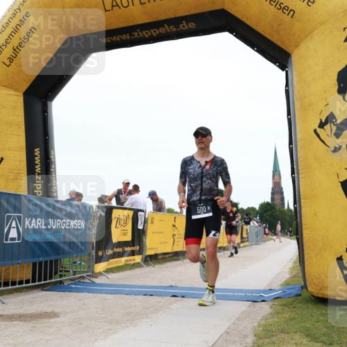 22.06.2025 - Viking Triathlon H.Heesch http://msf.ph/oto/8078499 22.06.2025 15:31:07 Laufen 425, 500 meine-sportfotos.de