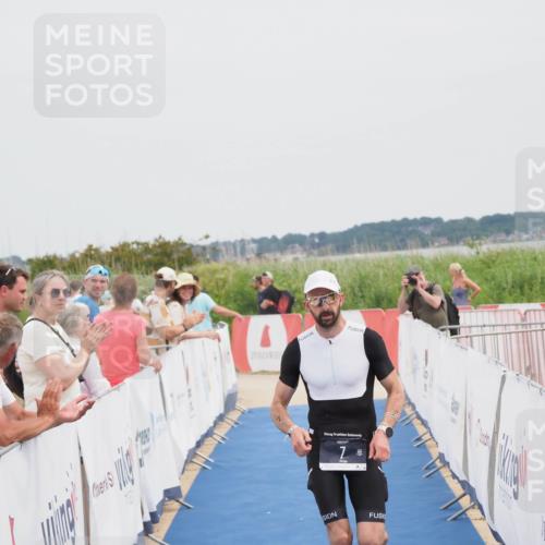 22.06.2025 - Viking Triathlon MichiJ http://msf.ph/oto/8078507 22.06.2025 14:37:45 Ziel 7 meine-sportfotos.de
