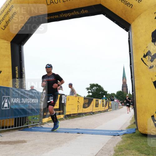 22.06.2025 - Viking Triathlon H.Heesch http://msf.ph/oto/8078521 22.06.2025 15:31:34 Laufen 410, 439 meine-sportfotos.de