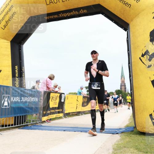 22.06.2025 - Viking Triathlon H.Heesch http://msf.ph/oto/8078534 22.06.2025 14:41:54 Laufen 427, 653 meine-sportfotos.de