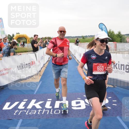 22.06.2025 - Viking Triathlon MichiJ http://msf.ph/oto/8078541 22.06.2025 16:03:07 Ziel 403, 650 meine-sportfotos.de