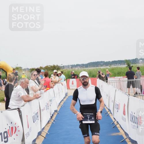 22.06.2025 - Viking Triathlon MichiJ http://msf.ph/oto/8078568 22.06.2025 14:37:46 Ziel 7 meine-sportfotos.de
