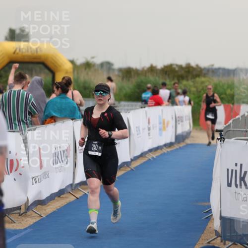 22.06.2025 - Viking Triathlon Yannick Fuchs http://msf.ph/oto/8078580 22.06.2025 16:36:52 Ziel 48, 240 meine-sportfotos.de