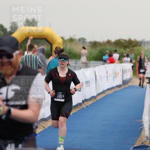 22.06.2025 - Viking Triathlon Yannick Fuchs http://msf.ph/oto/8078584 22.06.2025 16:36:53 Ziel 48, 240, 267 meine-sportfotos.de