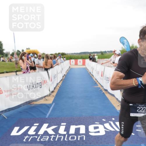 22.06.2025 - Viking Triathlon MichiJ http://msf.ph/oto/8078587 22.06.2025 15:55:48 Ziel 222 meine-sportfotos.de