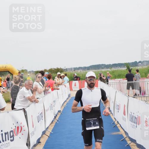 22.06.2025 - Viking Triathlon MichiJ http://msf.ph/oto/8078591 22.06.2025 14:37:46 Ziel 7 meine-sportfotos.de