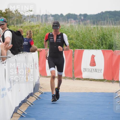 22.06.2025 - Viking Triathlon MichiJ http://msf.ph/oto/8078597 22.06.2025 16:03:40 Ziel 63 meine-sportfotos.de