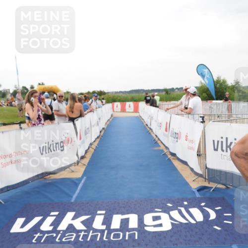 22.06.2025 - Viking Triathlon MichiJ http://msf.ph/oto/8078609 22.06.2025 15:55:49 Ziel 222 meine-sportfotos.de
