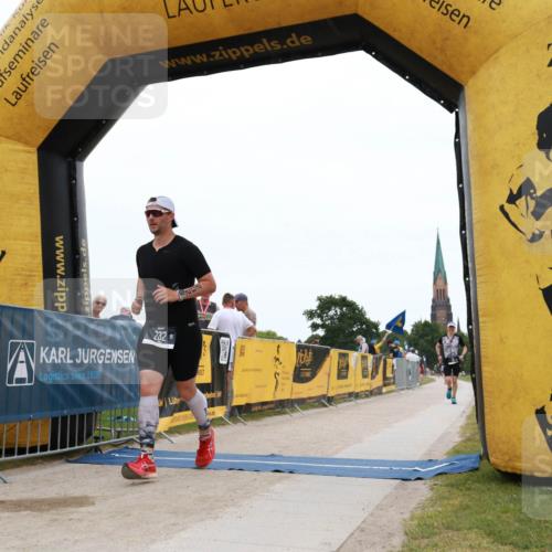22.06.2025 - Viking Triathlon H.Heesch http://msf.ph/oto/8078624 22.06.2025 15:34:06 Laufen 232, 305, 361 meine-sportfotos.de