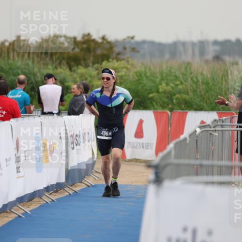 22.06.2025 - Viking Triathlon Yannick Fuchs http://msf.ph/oto/8078693 22.06.2025 16:38:23 Ziel 496 meine-sportfotos.de