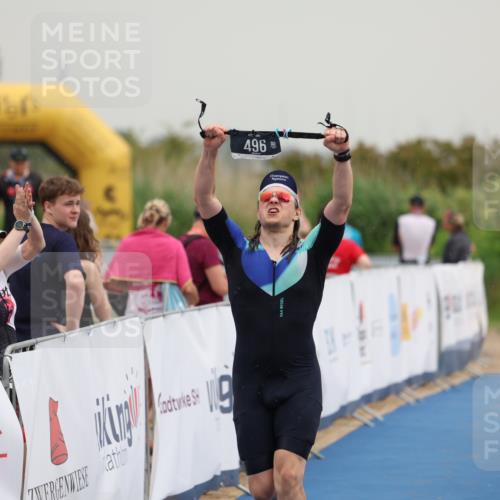 22.06.2025 - Viking Triathlon Yannick Fuchs http://msf.ph/oto/8078718 22.06.2025 16:38:28 Ziel 496 meine-sportfotos.de