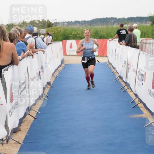22.06.2025 - Viking Triathlon MichiJ http://msf.ph/oto/8078734 22.06.2025 15:56:00 Ziel 197 meine-sportfotos.de