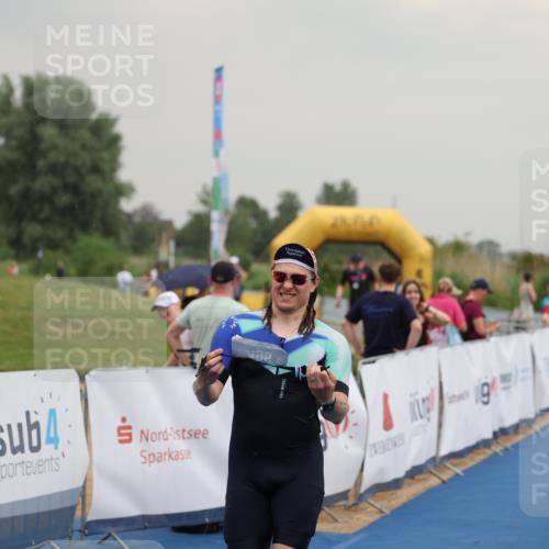 22.06.2025 - Viking Triathlon Yannick Fuchs http://msf.ph/oto/8078748 22.06.2025 16:38:30 Ziel 496 meine-sportfotos.de