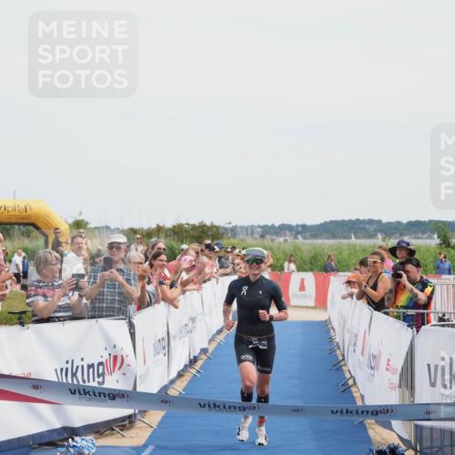 22.06.2025 - Viking Triathlon MichiJ http://msf.ph/oto/8078758 22.06.2025 14:13:45 Ziel 15 meine-sportfotos.de